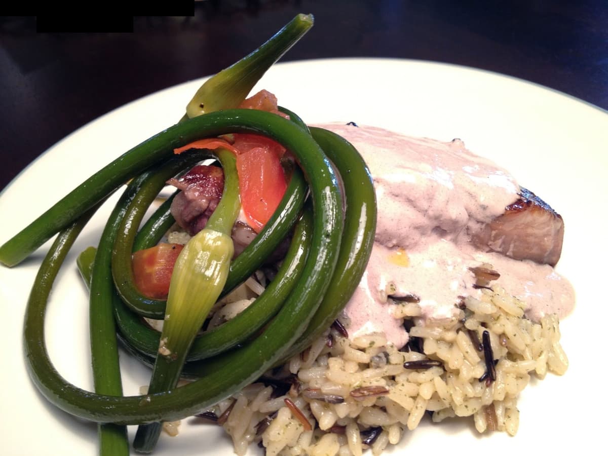 Don't Burn Down the Rental: Mimi's Pepper Steak with Garlic Scapes and Rice