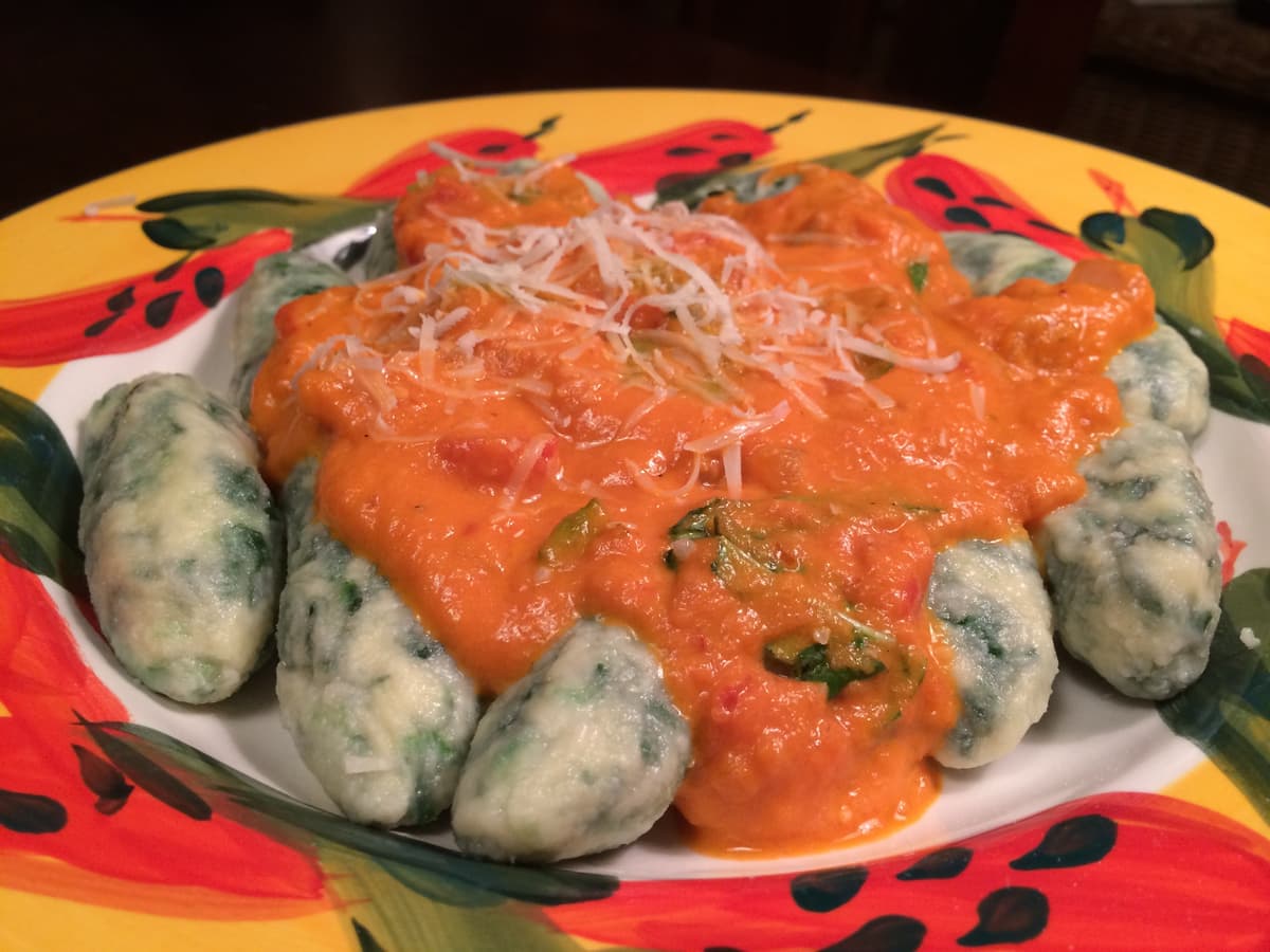 Spinach Gnocchi Nudi with Vodka Sauce