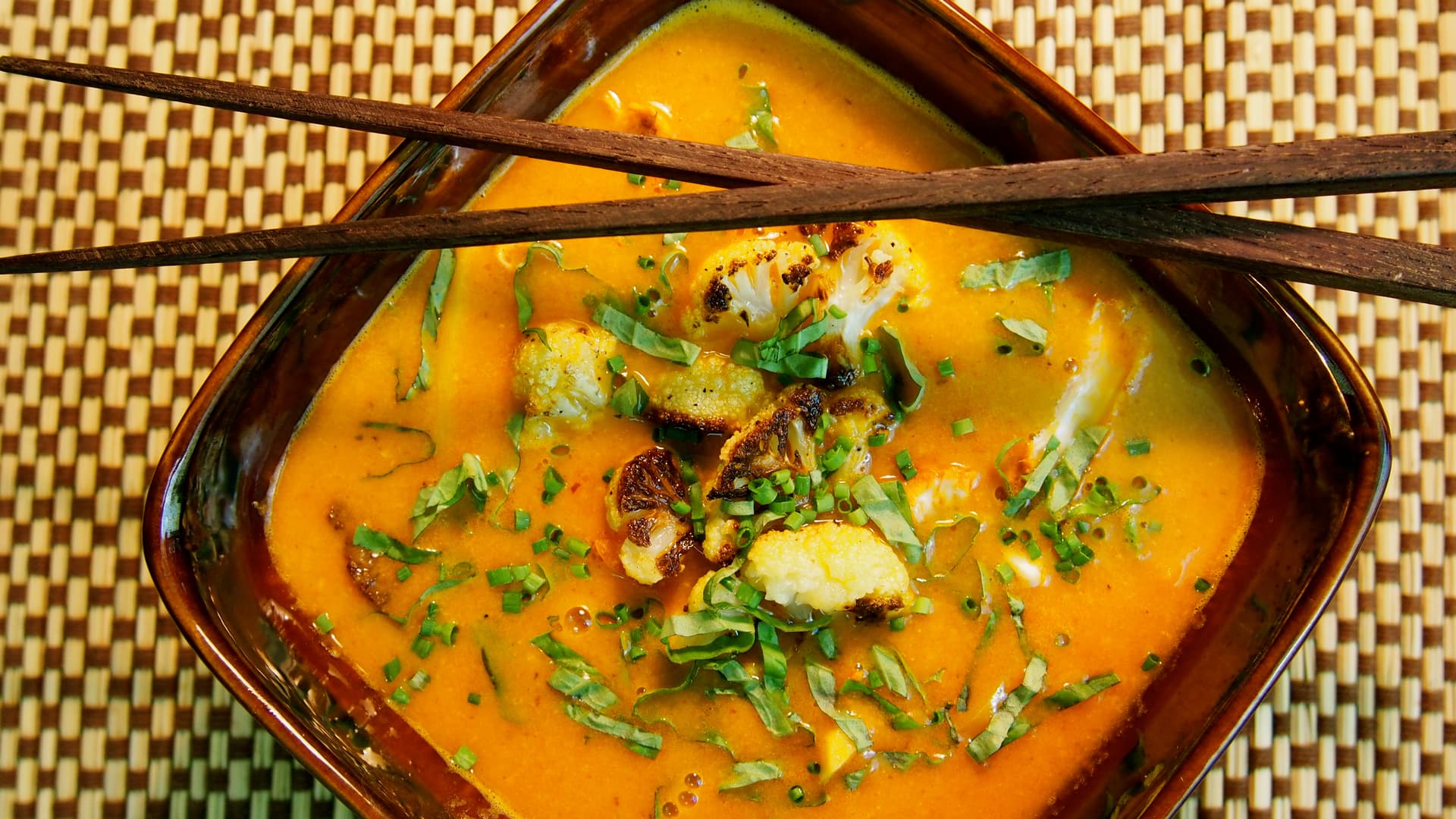 Coconut-Curry Soup with Cauliflower and Chicken