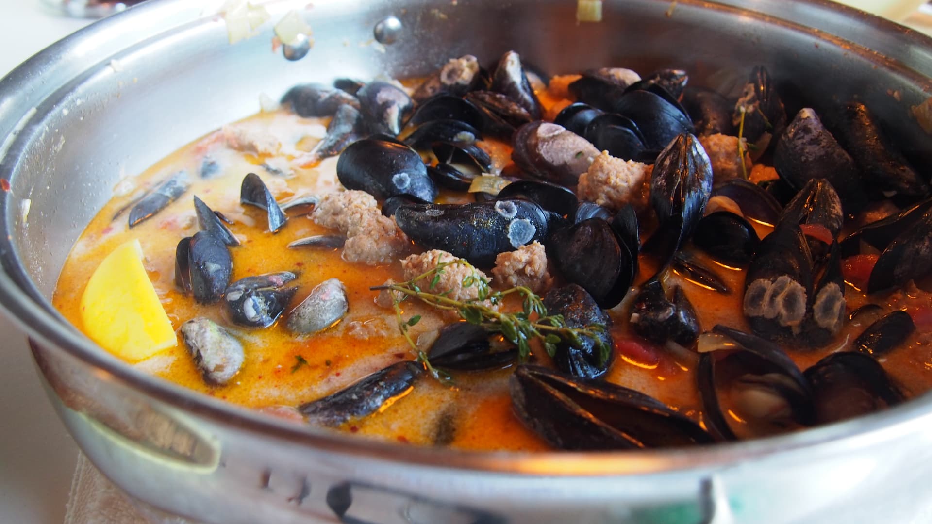 Bell's Beach Mussels with Chorizo and Thyme